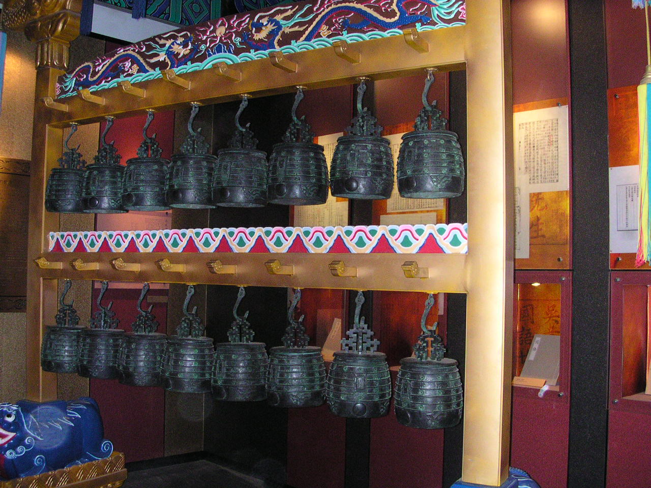 nombreuses cloches
